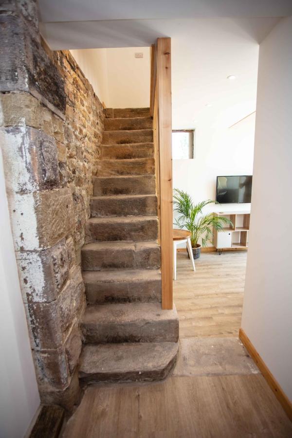 Stunning Stone Coach House Appartement Marple Buitenkant foto